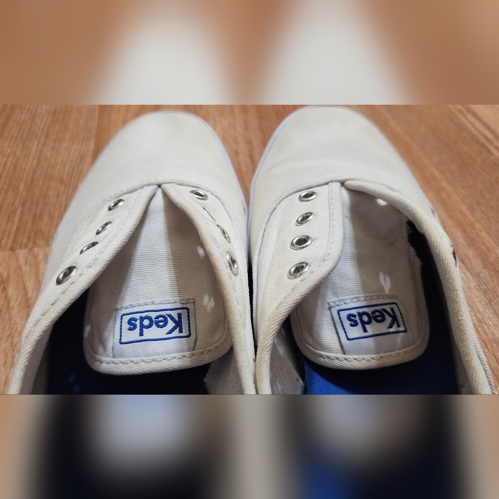 Keds Sneakers Size 9 - Picture 3 of 11